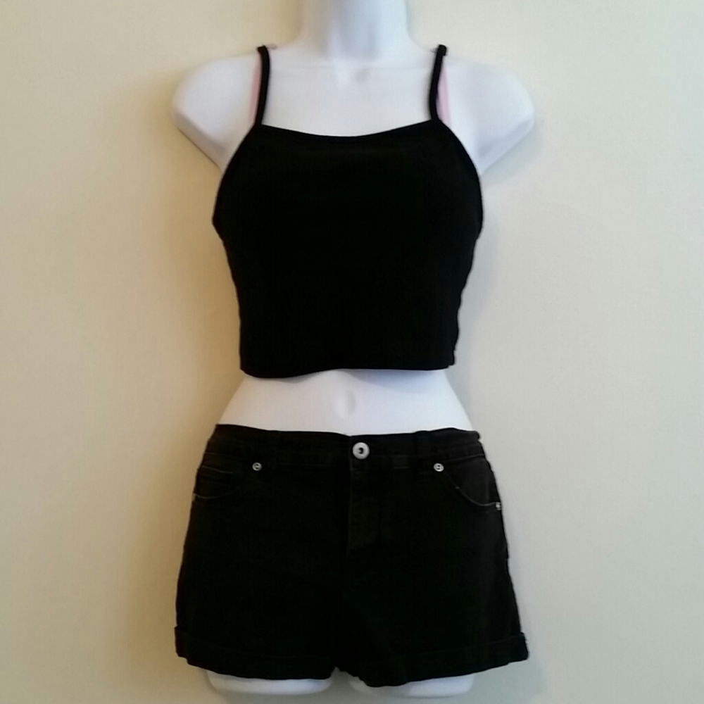 Ribbed crop top